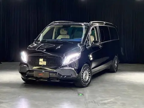 Mercedes-Benz 威霆 2021