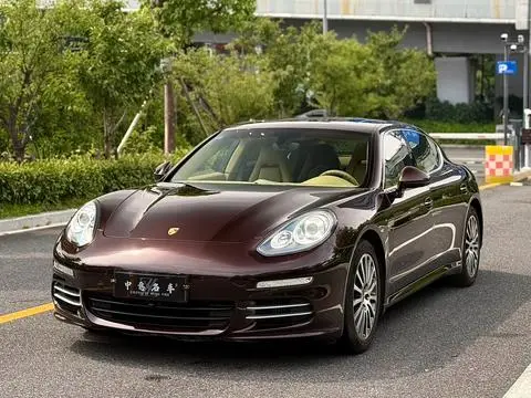 Porsche Panamera 2014