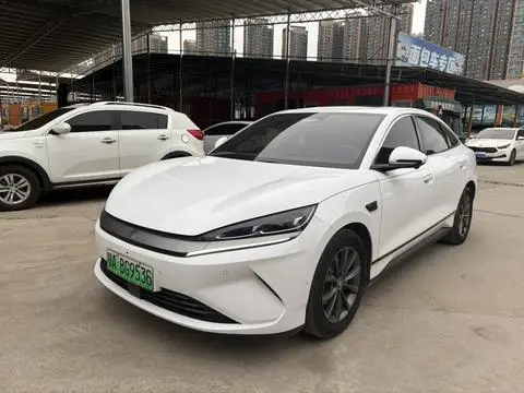 BYD 秦L EV 2025