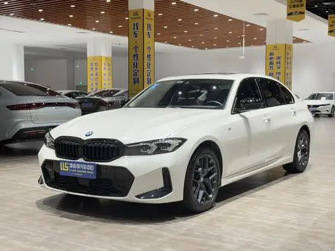 BMW 3 Series 2025 — фото 1