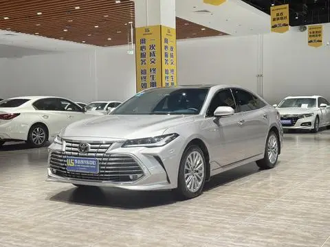 Toyota 亚洲龙 2026 — фото 1