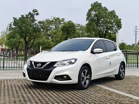 Nissan Tiida 2019 — фото 1
