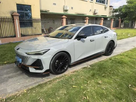 Changan UNI-V 2022