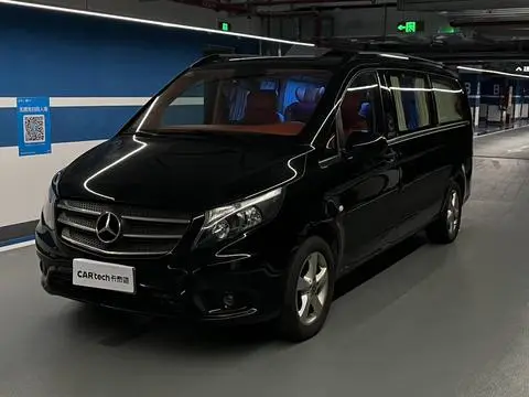 Mercedes-Benz 威霆 2020 — фото 1
