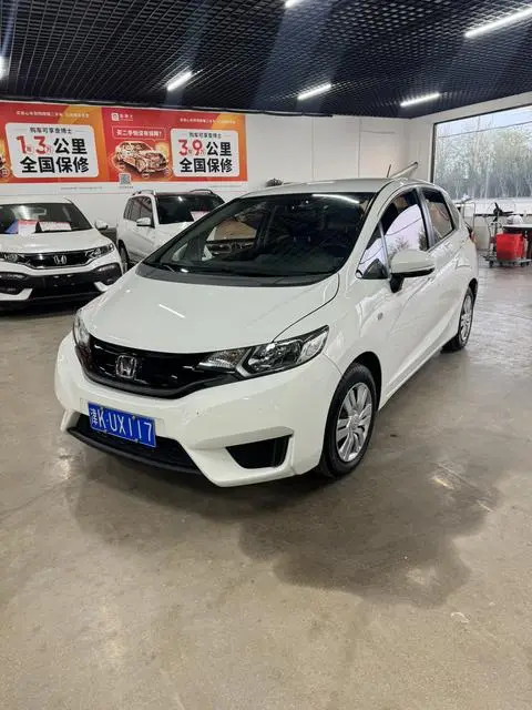 Honda Fit 2016 — фото 1