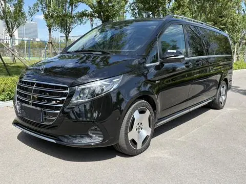 Mercedes-Benz V-Class 2024