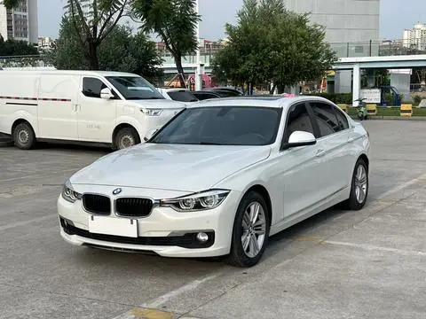 BMW 3 Series 2017 — фото 1