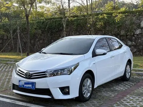 Toyota Corolla 2017 — фото 1