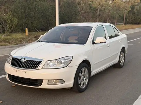 Skoda Octavia 2015 — фото 1