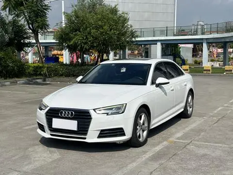 Audi A4L 2017