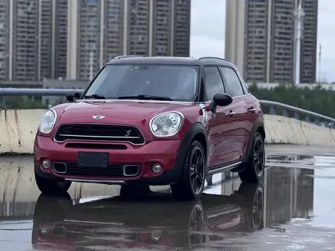 MINI COUNTRYMAN 2015