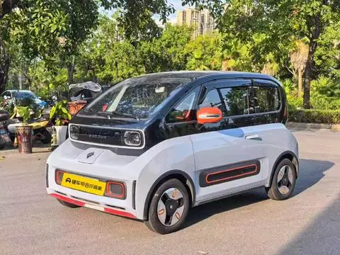 Baojun KiWi EV 2021 — фото 1