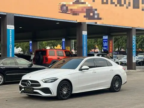 Mercedes-Benz C-Class 2023 — фото 1
