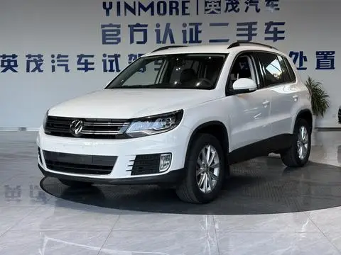 Volkswagen Tiguan 2015