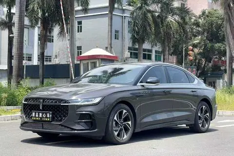 Lincoln Z 2022