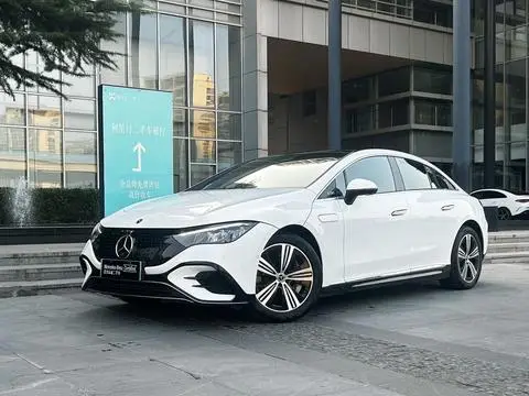 Mercedes-Benz EQE 2025