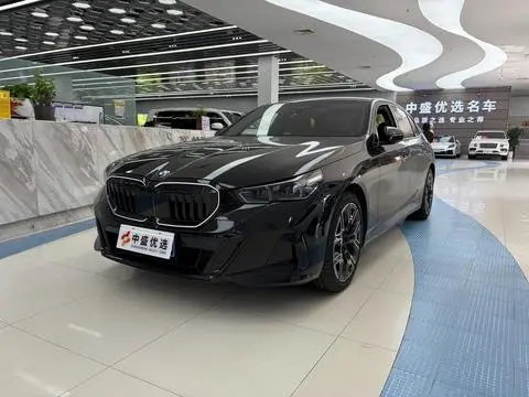 BMW 5 Series 2026