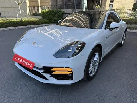 Porsche Panamera 2019