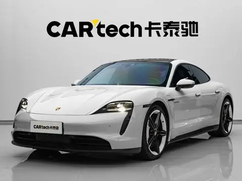 Porsche Taycan 2020