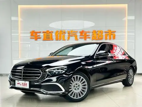 Mercedes-Benz E-Class 2022