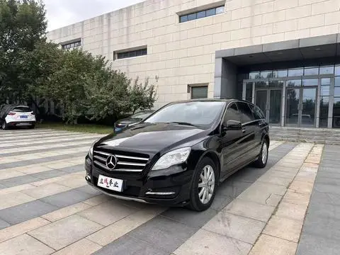 Mercedes-Benz R-Class 2011