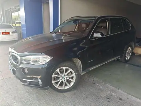 BMW X5 2018 — фото 1