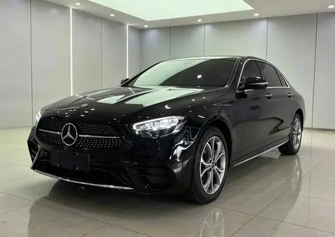 Mercedes-Benz E-Class 2023 — фото 1