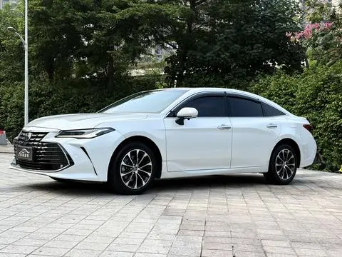Toyota 亚洲龙 2023