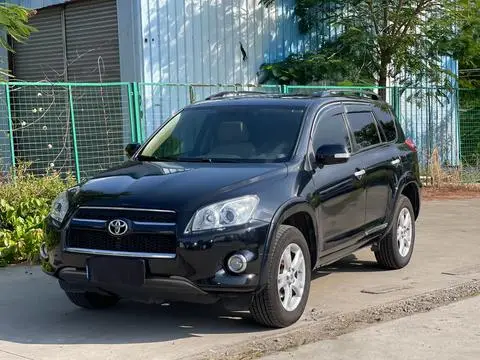 Toyota RAV4 2011