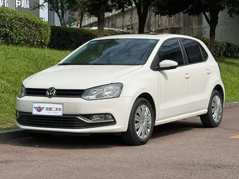 Volkswagen Polo 2016 — фото 1