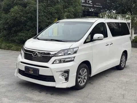 Toyota 埃尔法 2012