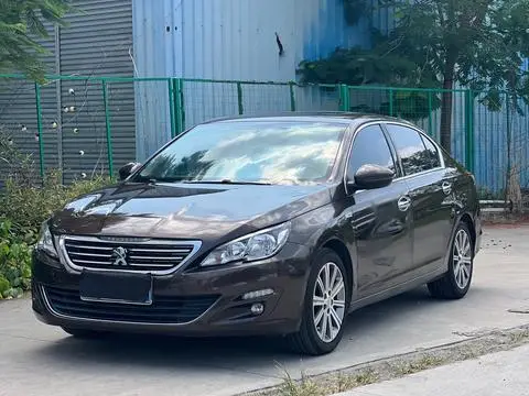 Peugeot 408 2015