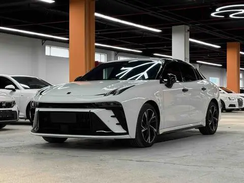 Lynk & Co 03 2023