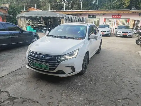 BYD 秦DM 2017