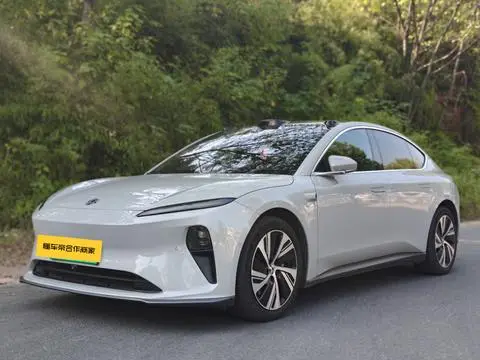 NIO ET5 2024