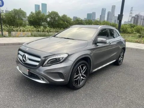 Mercedes-Benz GLA 2016
