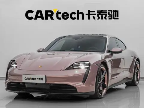 Porsche Taycan 2022