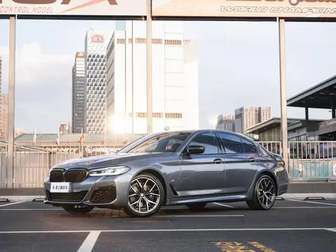 BMW 5 Series 2021