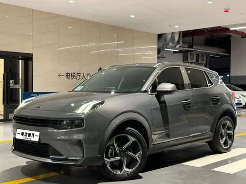 Lynk & Co 06 EM-P 2021