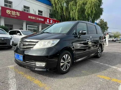 Honda 艾力绅 2012