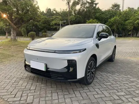 Leapmotor B10 2025