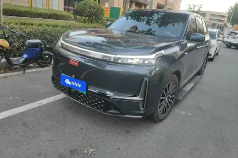 Geely M9 2025