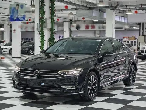 Volkswagen Magotan 2020