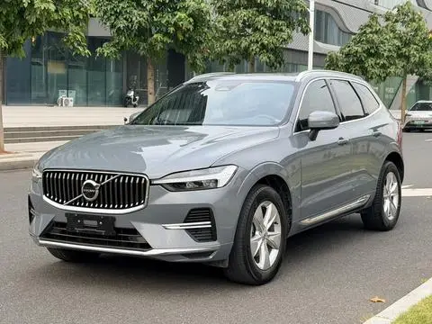 Volvo XC60 2022