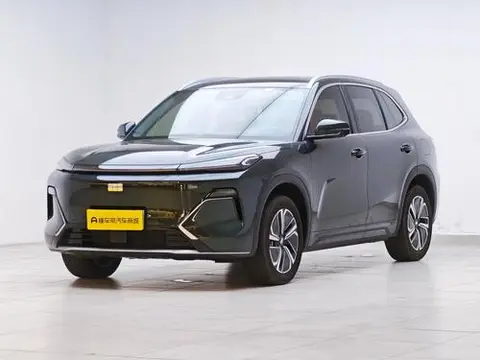 Geely 星舰7 EM-i 2026 — фото 1