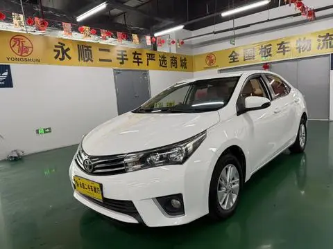Toyota Corolla 2014 — фото 1