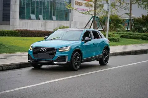 Audi Q2L 2018