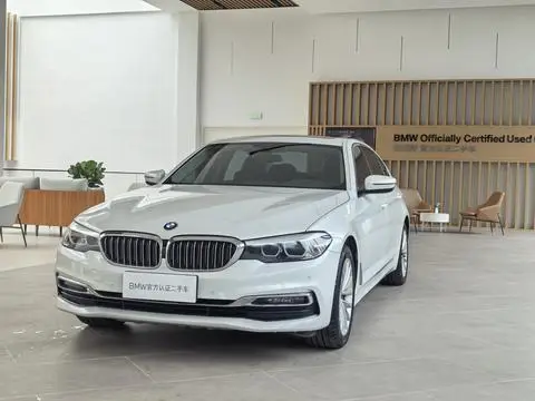 BMW 5 Series 2019 — фото 1