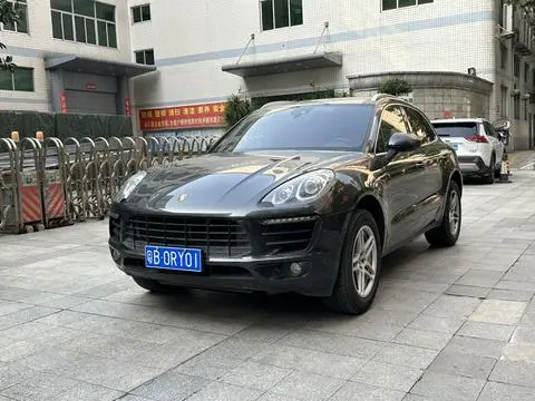 Porsche Macan 2017 — фото 1