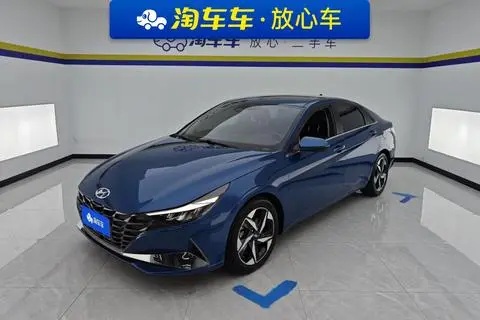 Hyundai Elantra 2021 — фото 1